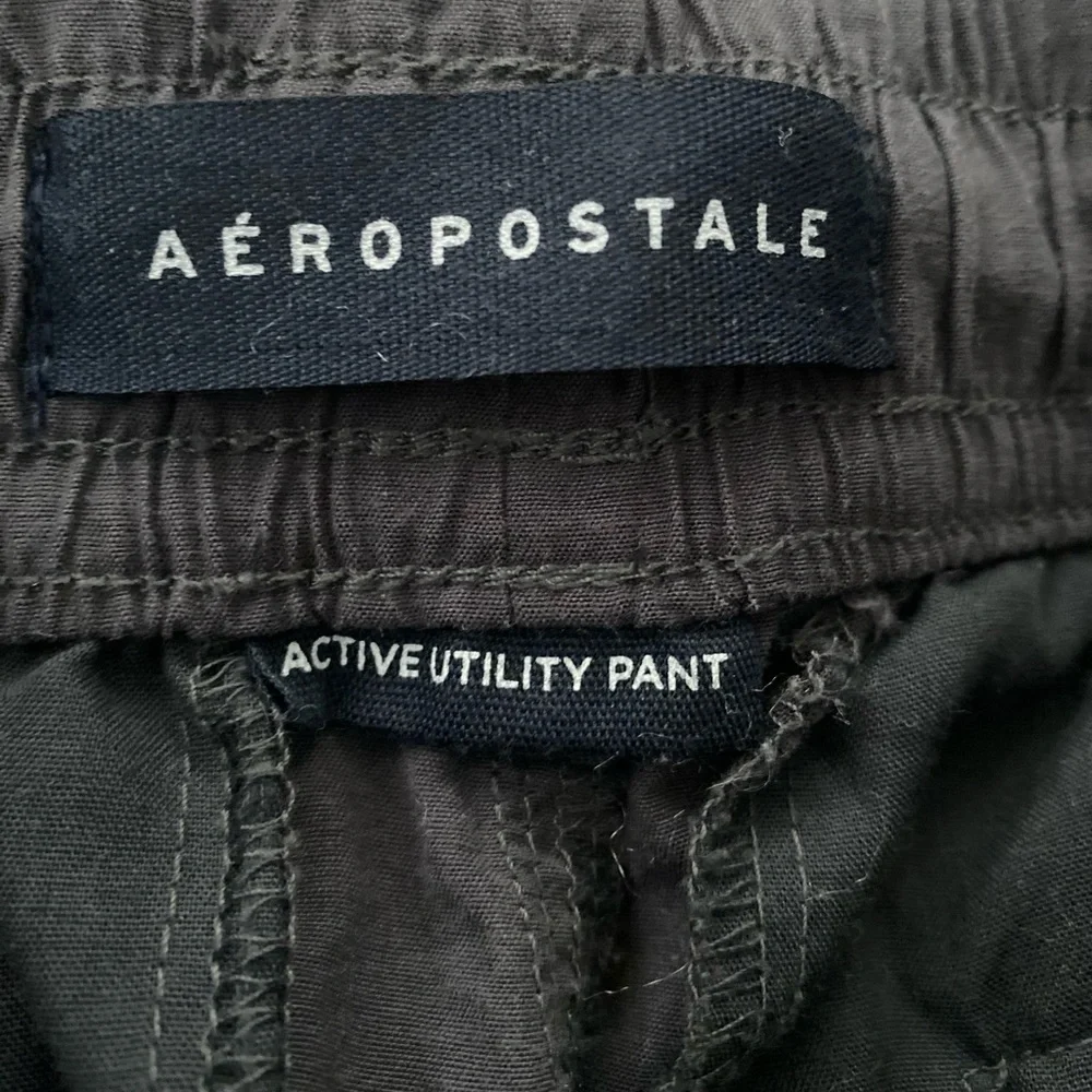 Aeropostale Gray Cargo Pants Relaxed Fit XS